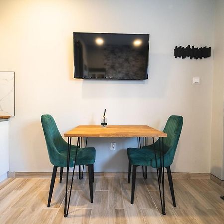 Kolorowe Apartamenty W Mielnie! 350M Od Plazy - 100M Od Jeziora! Mielno  Εξωτερικό φωτογραφία